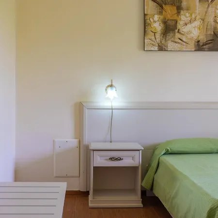 فندق مبيت وإفطار Aura Solis