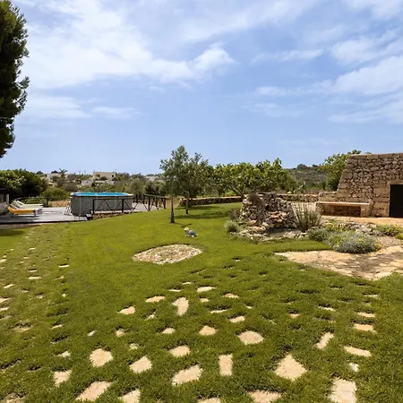 Aura Solis Bed & Breakfast