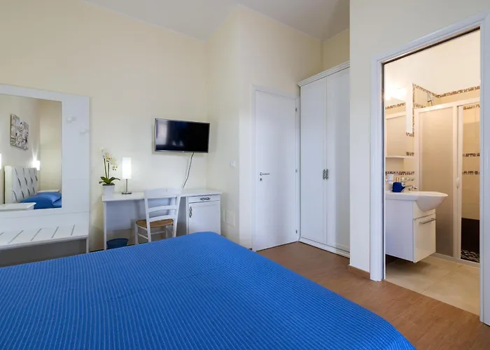 Aura Solis Bed & Breakfast 4*