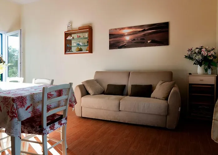 Aura Solis Bed & Breakfast 4*